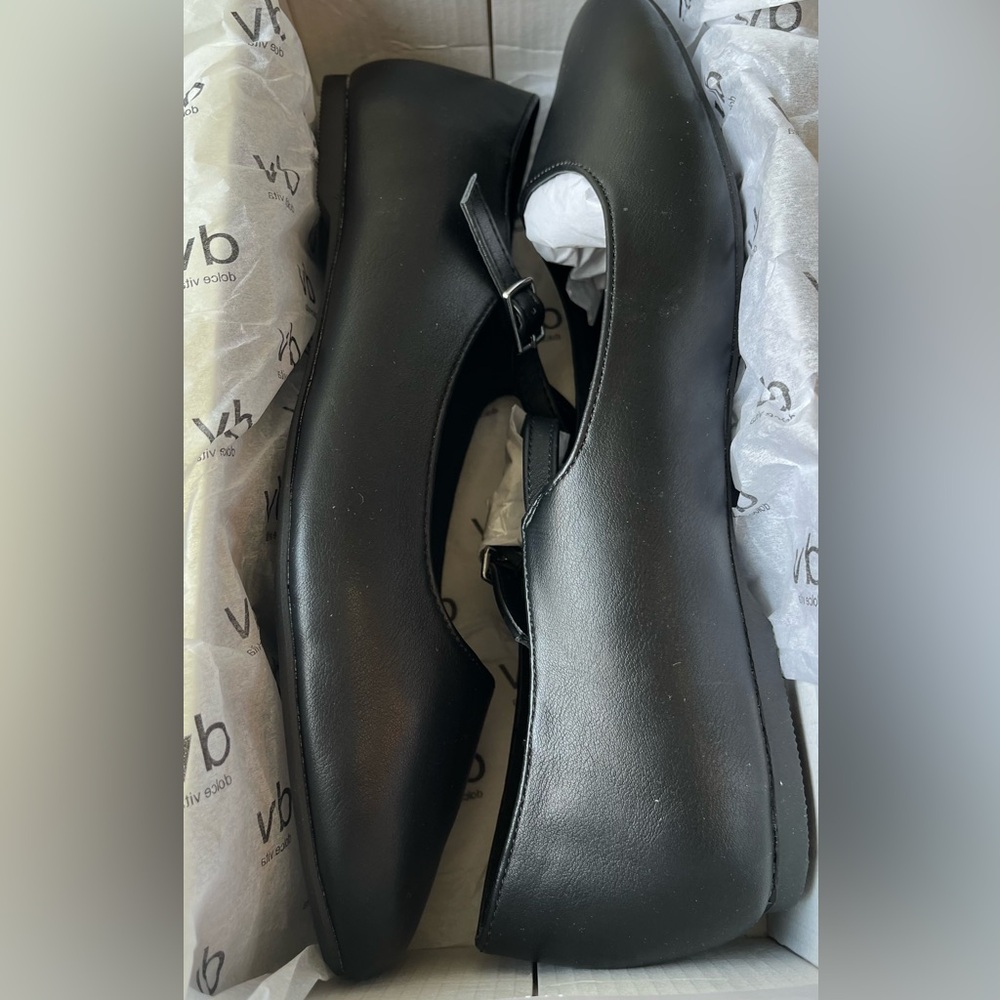 Dolce Vita Mackee ballet flats